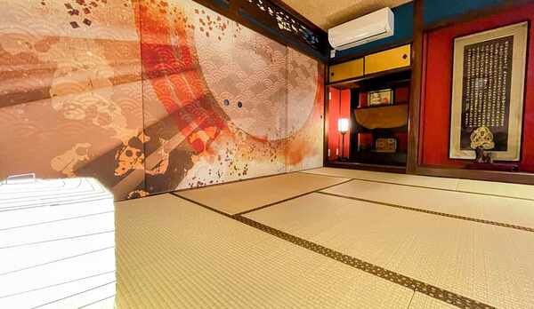 和室　月影　4面の襖絵