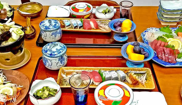 ・【夕食】こころを込め、1品1品丁寧に料理しています