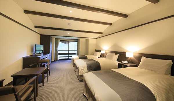 気の合う仲間と楽しく過ごせるトリプルルーム