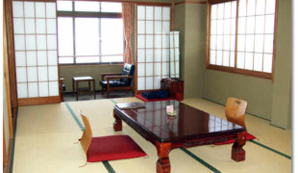 【客室例】ゆったり利用できる和室