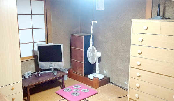 ・離れ部屋　収納が充実しており長期滞在されたい方には便利です