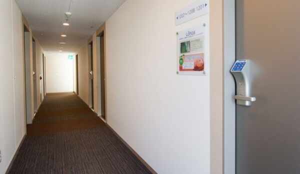 客室廊下　スーパーホテル東京・大塚