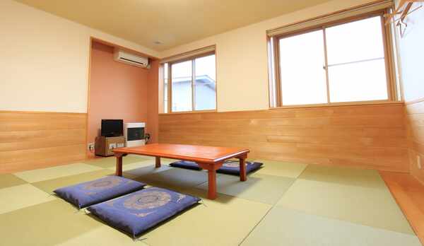 *【客室一例】青森ヒバが香り、清々しい気持ちでお寛ぎ頂けます。