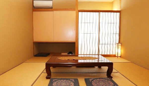 02 [8帖和室] はづき（１）：シンプルで落ち着く部屋