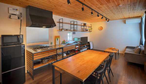 ２階リビング・ダイニング・キッチン、和室