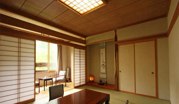お部屋　西館１０帖