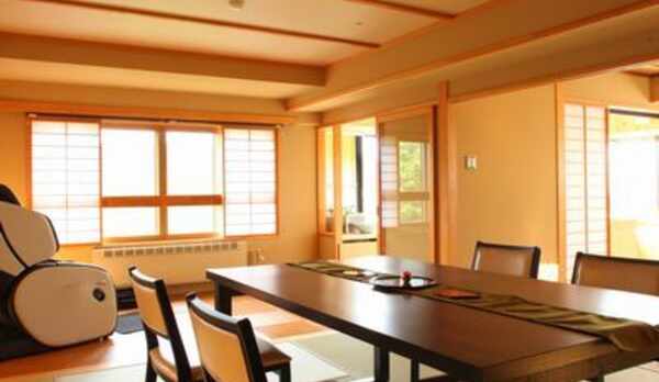 4階数寄屋風特別室の中央のお部屋