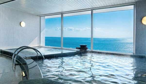 最上階 温泉大浴場