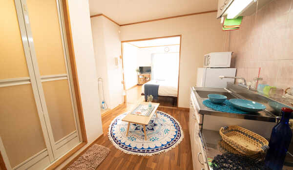 [3・4階]客室一例／海と夕陽の眺望が自慢の1DK・トリプルルーム