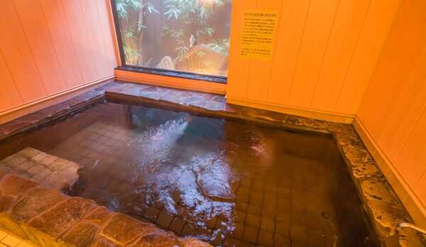 *佐渡島内の宿泊施設では初！「佐渡海洋深層水風呂」です。