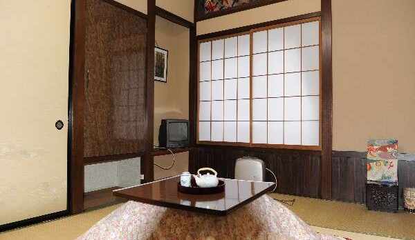 客室６帖　やまゆり