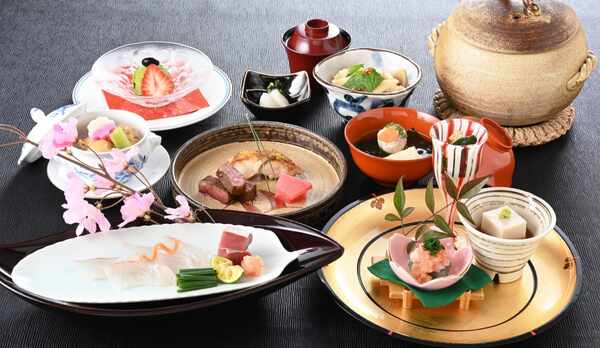 春の「広島 なだ万」懐石。【2022年春】