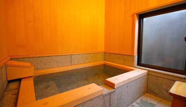 四季亭：二人静（内風呂）