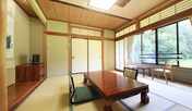 祥泉館和室