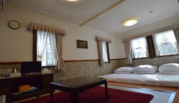 フラットのお部屋