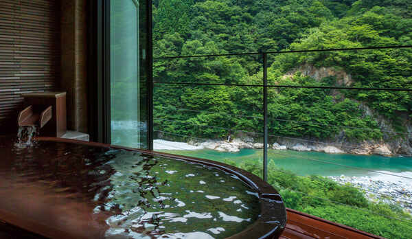 【露天風呂付き客室・対峰閣 リニューアルオープン】雄大な黒部峡谷を眺めながらゆったり自分時間。