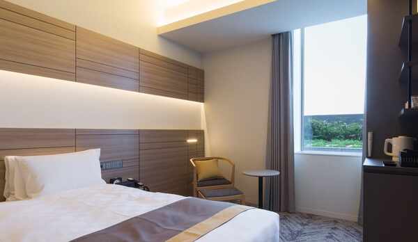 スーペリアシングルルーム（18平米）