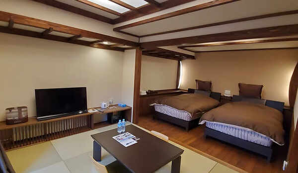 リラックス　セミダブルツイン　プチスイート和洋室