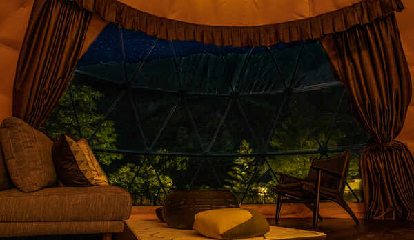 雷神（ドームテント内夜イメージ）