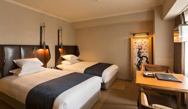 スペリオアツイン