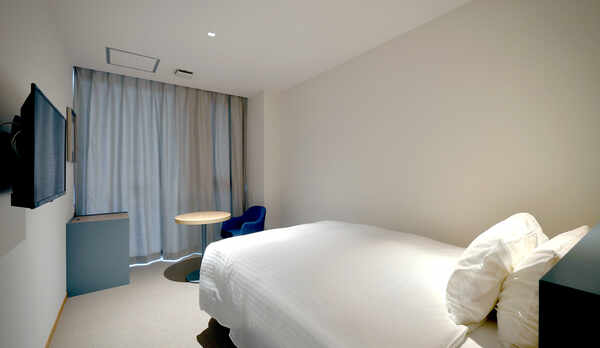 【全室禁煙】コンフォートセミダブルベッドルーム《1-2名様》