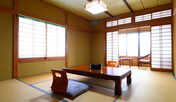 お部屋◆2階和室10畳　広縁付きでゆったり