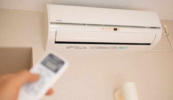 【エアコン】静音なのでぐっすり休めます。