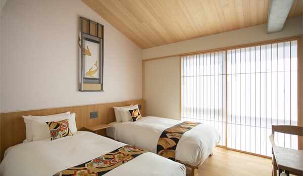 ツインルームシャワー付き