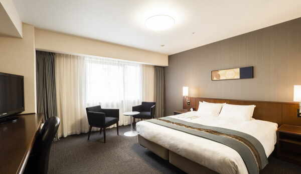 デラックスダブル◇26平米◇ベッド幅168cm