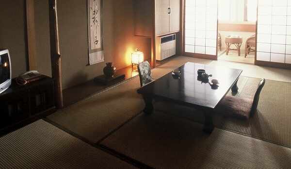 朝日がそそくお部屋