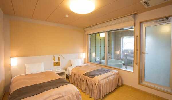 半露天風呂付き客室