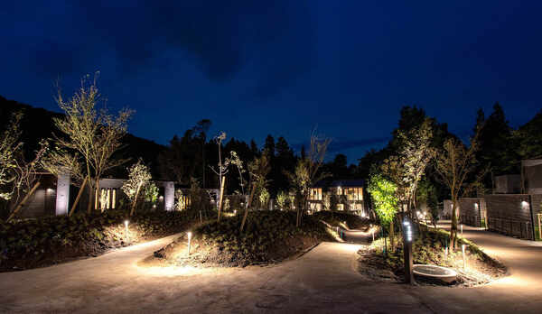 【施設全体】自然と調和した、全21棟のヴィラタイプの施設