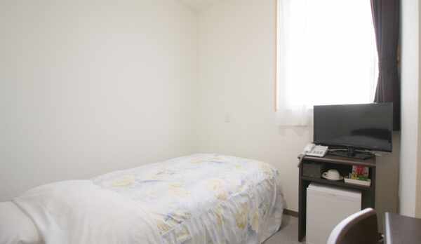 【客室】《シングル》ユニットバス付き/Wi-Fi完備