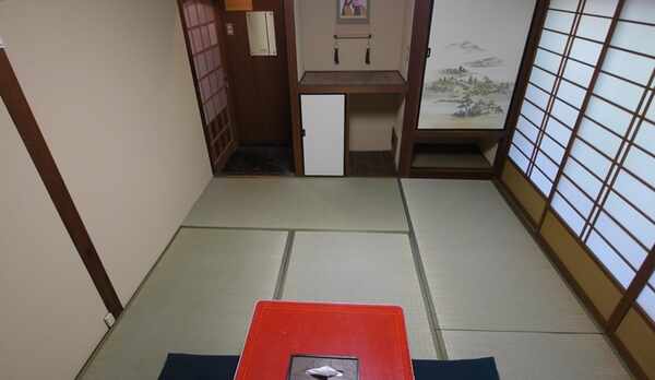 6畳和室ツイン(バス・トイレ共用)