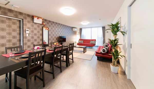 リビングルーム＜2F＞