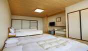 和室10畳（ベッド2台）4名利用時