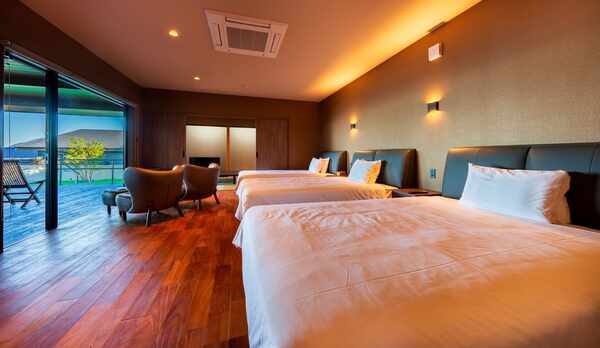 【スイートヴィラ／和洋室】夏期限定プール付