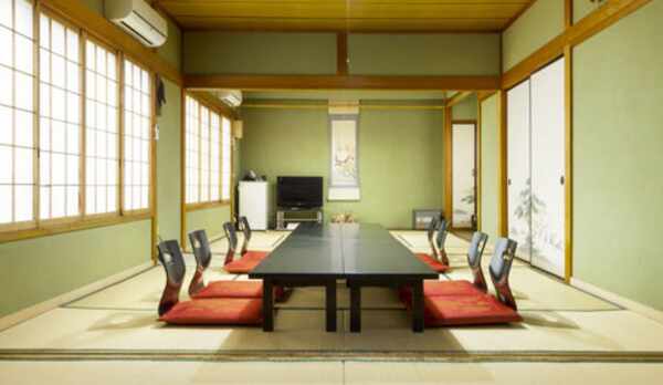  【大部屋（客室一例）】ファミリーやグループにお勧め！ごゆっくりとお過ごしください。 