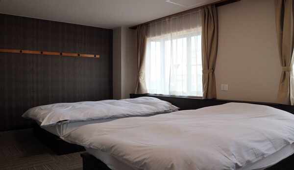 *【客室一例】ツインルーム（ユニットバス完備）