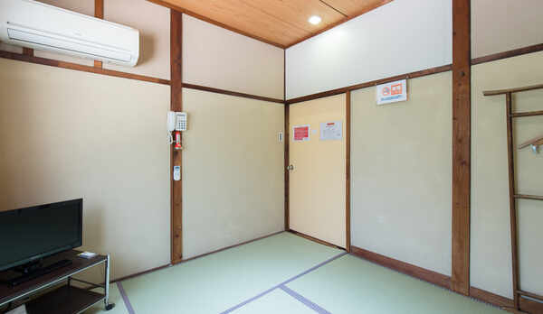 【禁煙】和室１〜２名様（バス・トイレなし）