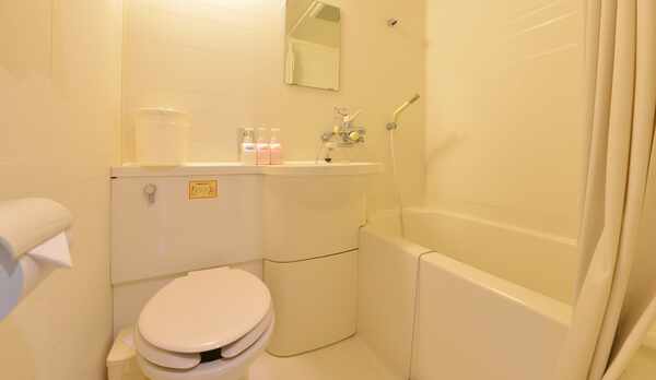 *【洋室ツイン】ミニキッチン付一例/全室ユニットバス付