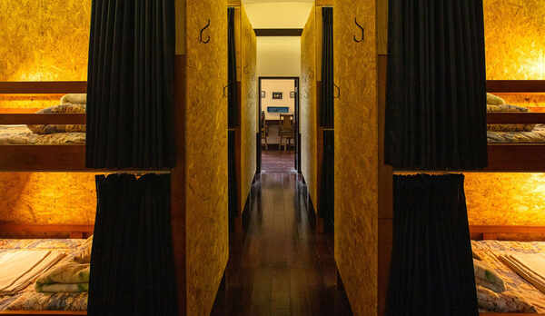 ・ドミトリー プライベートガーデンがあります