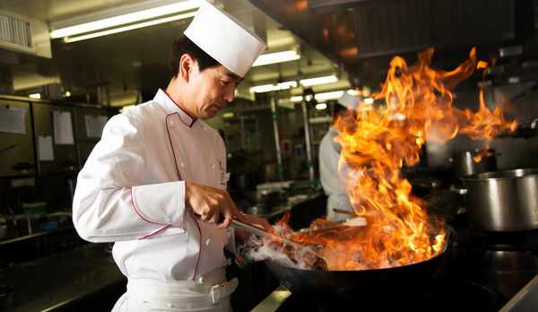 中国料理「桃李」料理長　小林徹