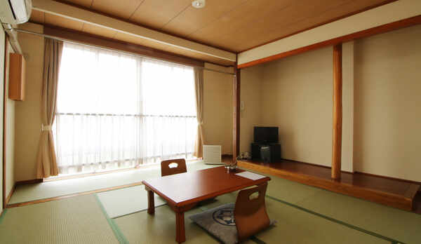 お部屋は全て和室となっております。