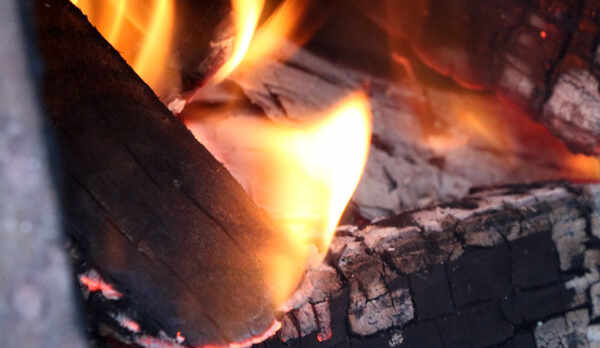 【浴室】薪で焚いたお風呂も好評です！