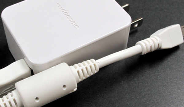 携帯電話(スマートフォンもあり)充電器の貸し出し。