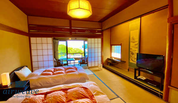 【純和室１０畳】ベッド設置(エアウィーヴ)