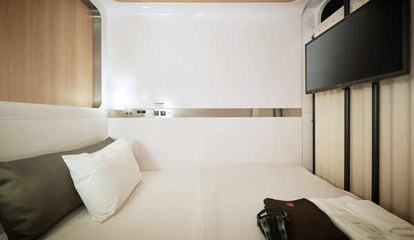 ファーストクラスキャビン