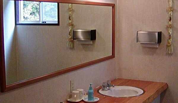 【洗面所】＊清潔で明るい洗面所