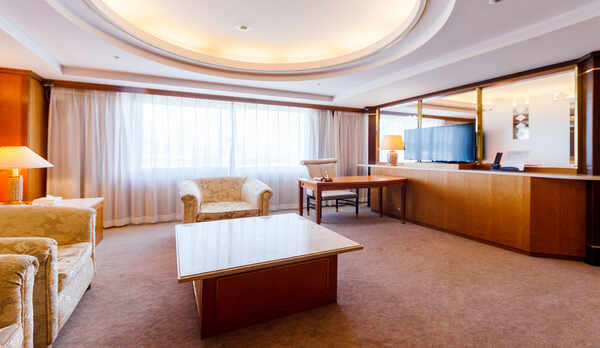 スイートルーム（48平米）一般室（喫煙可）